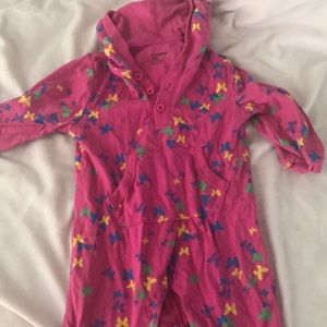 Leveret Baby Suit!  GUC!  Butterflies!